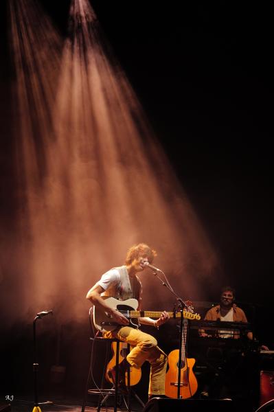 AJ-concert-2026120107